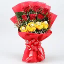 red-roses-bouquet-ferrero-rocher-chocolates_2.webp
